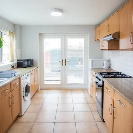 Millfield Bungalow Disabled Access - Wetroom - 3 Bedrooms Workstays Uk Video Tour Available Middlesbrough